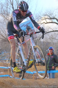 Maxx Chance plays Brady Kappius fan