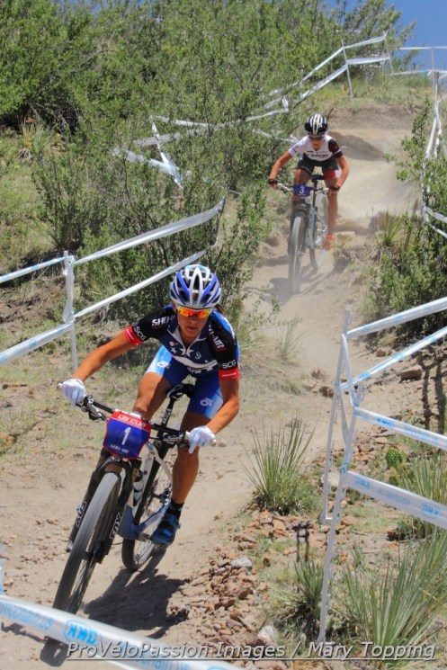 Katerina Nash and Emily Batty, with Catherine Pendrel ahead, going after Georgia Gould