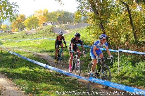Catharine Pendrel, Nicole Duke, and Amanda Miller sped off the front early in the elite women's Cyclo X race at Valmont Bike Park