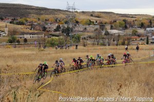 Kristin Weber aces the holeshot in the elite women's race