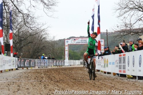 Gage Hecht wins the 2015 junior men's 17 - 18 USA Cycling cyclo-cross national championship