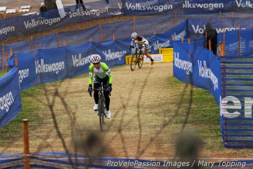 In lap 4, Kelly Goodwin threatened Kristal Boni's third place